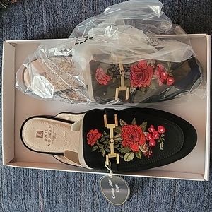 New! New White Mountain Suede Mules